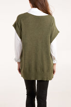 Load image into Gallery viewer, Khaki button vest
